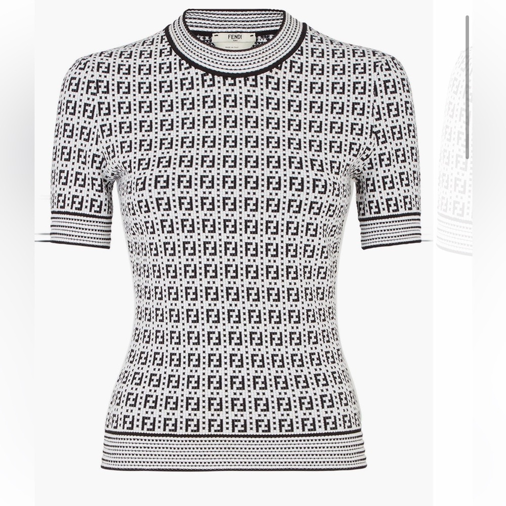 NWOTs Authentic Fendi Top Black/White Fendi Logo Size 36